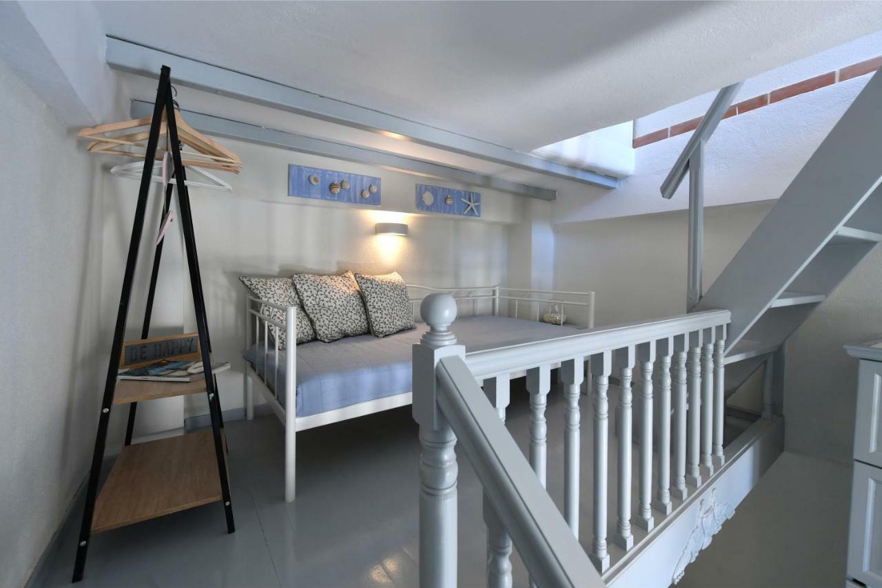 Almyra Seaview Maisonette In Naousa Eksteriør billede